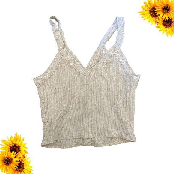 Button Up Tank - Picture 2 of 3